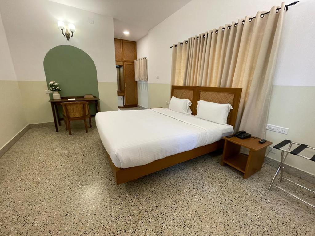 Hanu Reddy Residences - Nawab Habibullah Avenue Chennai Ngoại thất bức ảnh